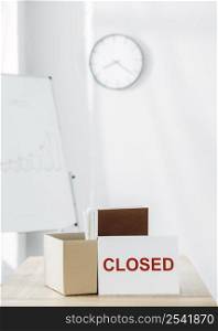 closed sign box arrangement