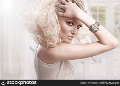 Closeup portrait of an alluring blond lady