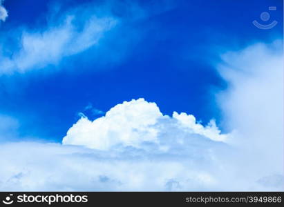 clouds in the blue sky&#xA;&#xA;