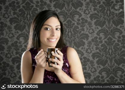 coffee cup brunette beautiful woman retro portrait gray wallpaper