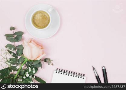 coffee rose flower notepad fountain pen pink background