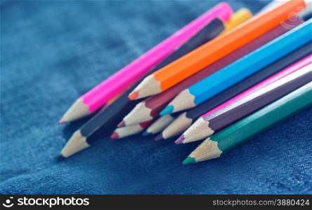 color pencils on the jeans textille