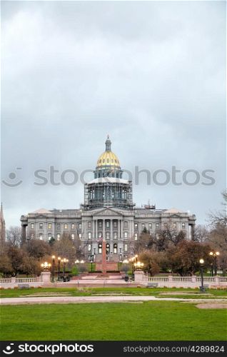 Colorado state capitol building in Denver in the evening