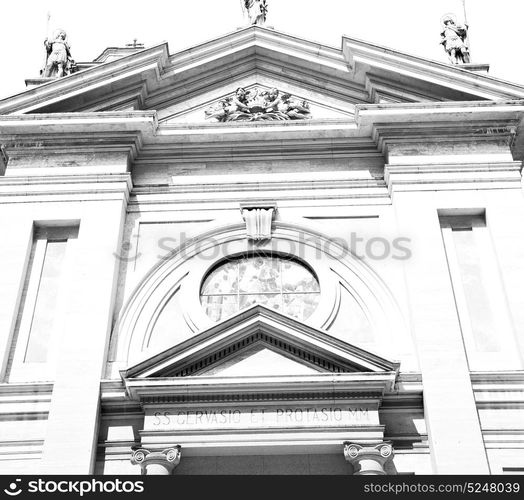 column old architecture in italy europe milan religio and sunlight