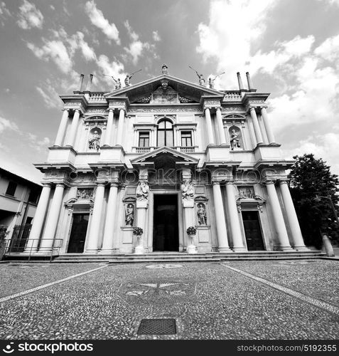 column old architecture in italy europe milan religion and sunlight