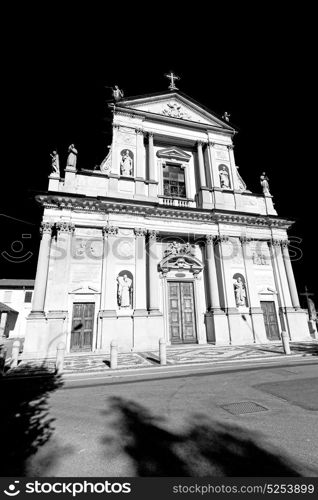 column old architecture in italy europe milan religion and sunlight