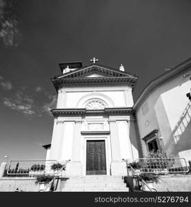 column old architecture in italy europe milan religion and sunlight