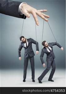 Conceptual picture of controlled employees