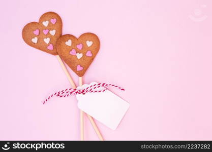 cookies shape heart with confetti