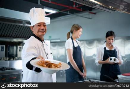 Cooking class atmosphere, Is to work closely with a chef and learn from experienced chefs at recognized institutions.