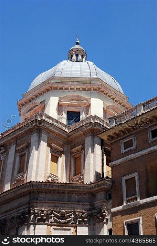 Corner profile of dome building, Rome
