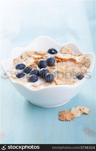 cornflakes with blueberry