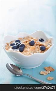 cornflakes with blueberry