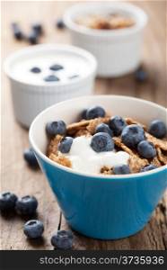 cornflakes with blueberry and yogurt