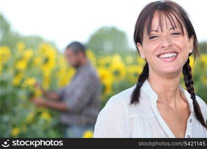 couple in a sunflower field