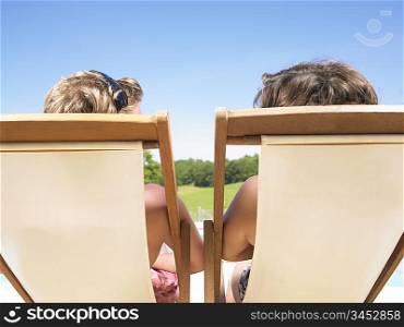 couple on deckchairs