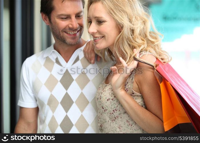 Couple on shopping trip