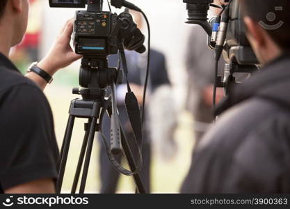 Covering an event with a video camera