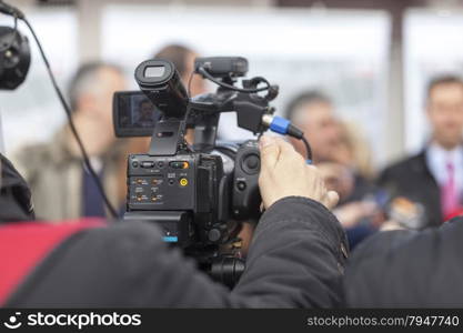 Covering an event with a video camera