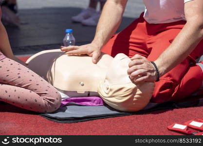 CPR - Cardiopulmonary resuscitation and first aid training