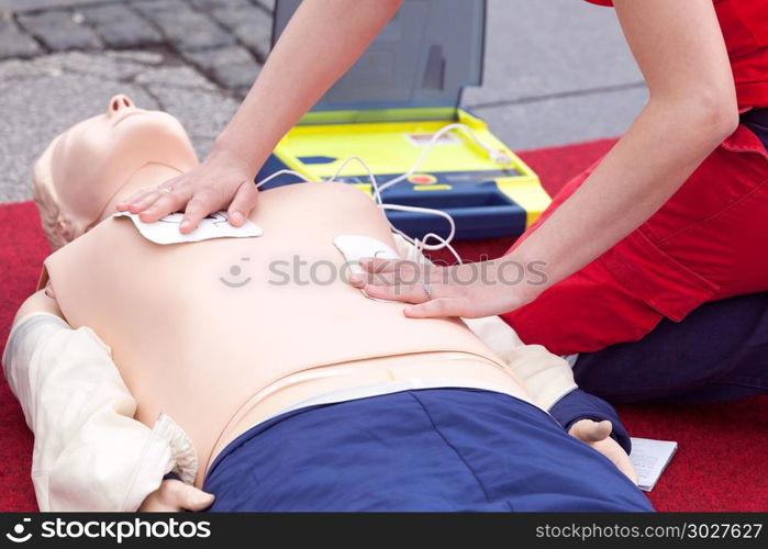 CPR course using automated external defibrillator device - AED