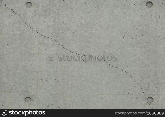 Crack concrete