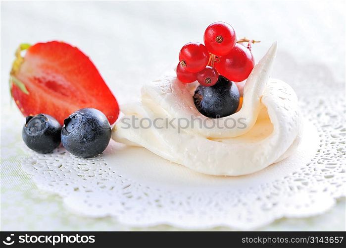Cream meringues, delicious french dessert