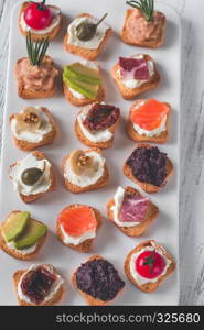 Crostini with different toppings