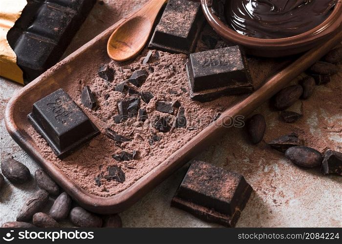 crushed bar chocolate cocoa powder with chocolate sauce