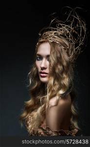 Curly blonde in gold crown (black background)