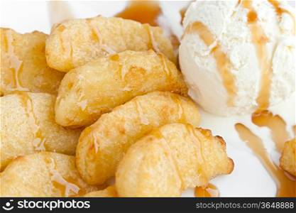 deep-fried apples and ice-cream with caramel