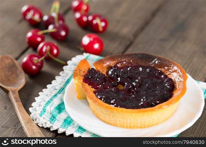 Delicious cheese cake with delicious cherry jam