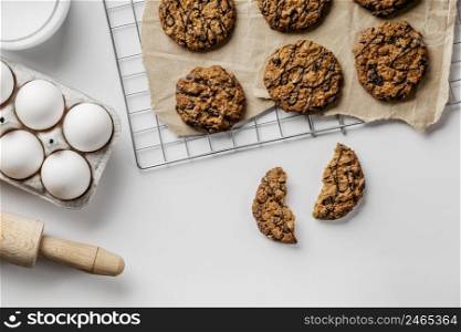 delicious cookies baking paper