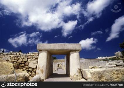 Der Prehistorische Tempel von Mnajdra im sueden von Malta im Mittelmeer in Europa. (KEYSTONE/Urs Flueeler)
