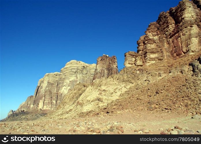 Desert and mountain range in Wadi Rum, Jordan