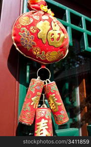 Detail of a courtyard house in Beijing, Qing dinasty. Every single piece of forniture follow feng shui rules.