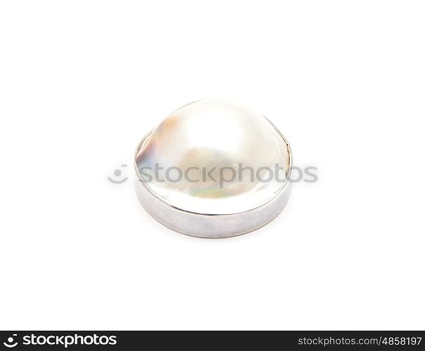 Detailed and colorful image of white pearl