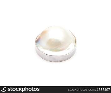 Detailed and colorful image of white pearl