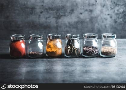 different kinds of spices