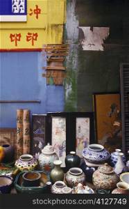 Display of ceramics souvenirs, Hong Kong, China