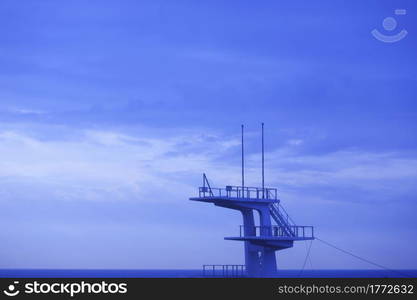 Diving platform