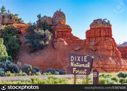 Dixie National Forest entrance by Red Canyon, Utah