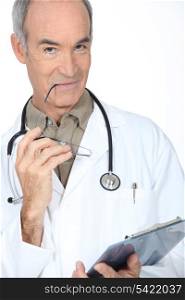 Doctor examining an xray