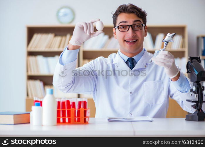 Doctor scientist receiving prize for his research discovery