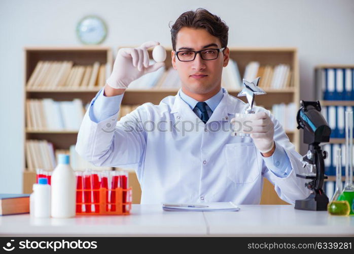 Doctor scientist receiving prize for his research discovery