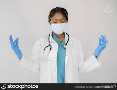 doctor wearing mask