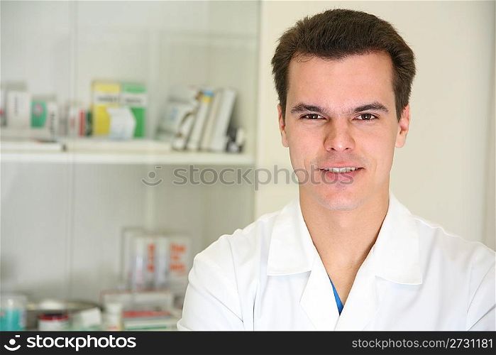 doctor with drugs 2