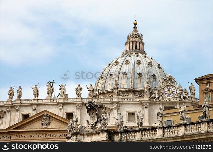 Dome of St Peter&acute;s Basilica