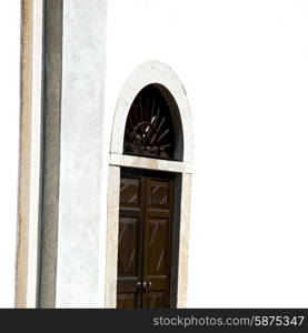 door in italy old ancian wood and traditional texture nail