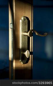 Door knob handle and lock